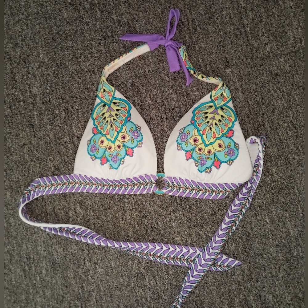 Victoria Secret bikini top size medium